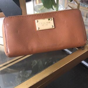 Aunthentic Michael Kors Wallet